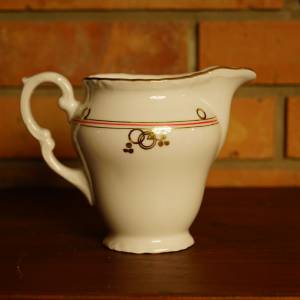 Porcelánová mléčenka