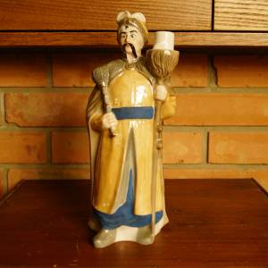 Porcelánová socha turka
