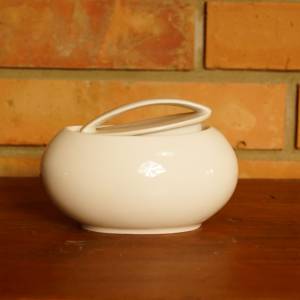 Bílá porcelánová cukřenka