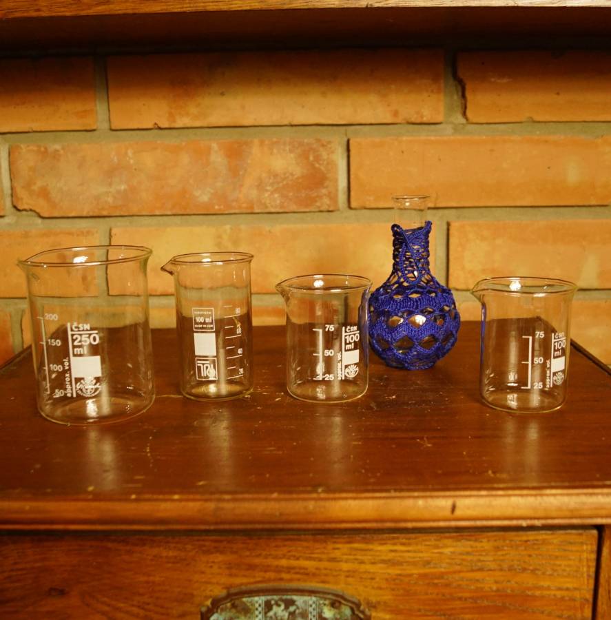 Laboratorní sklo II.