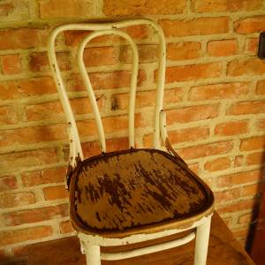 Stará židle Thonet