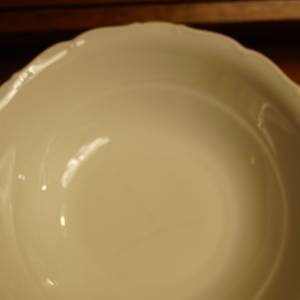 Bílá porcelánová mísa