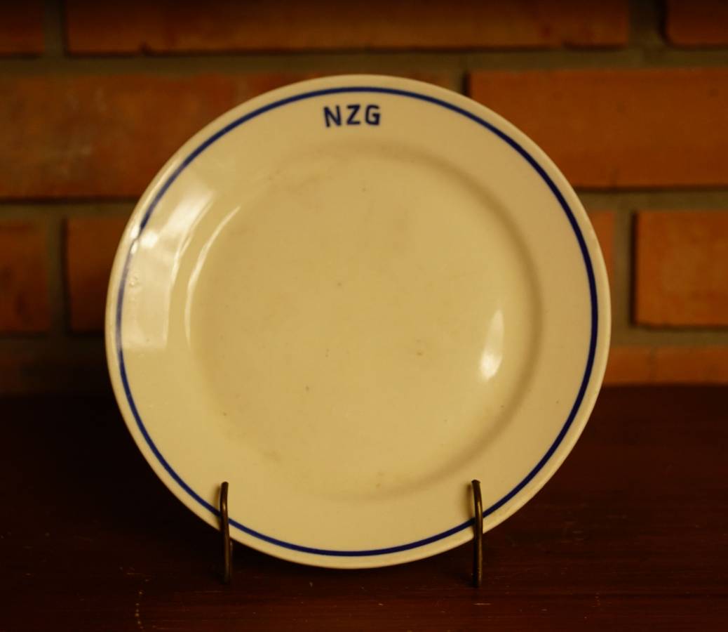 Desertní talířek NZG