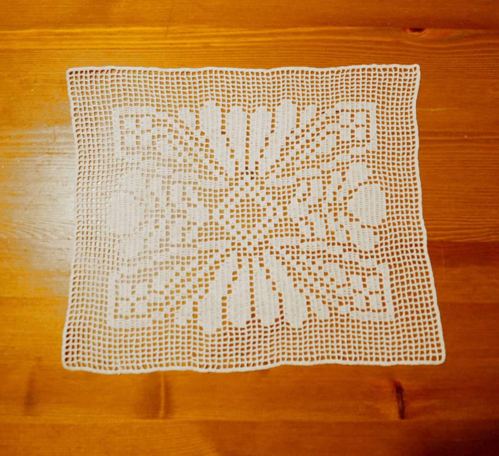 Háčkovaná dečka /158.