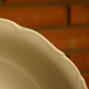 Bílá porcelánová mísa