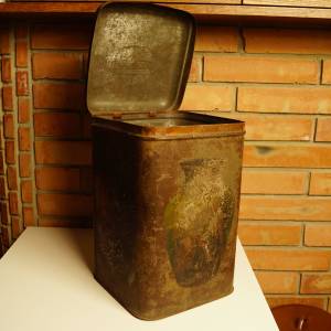 Veliká plechovka