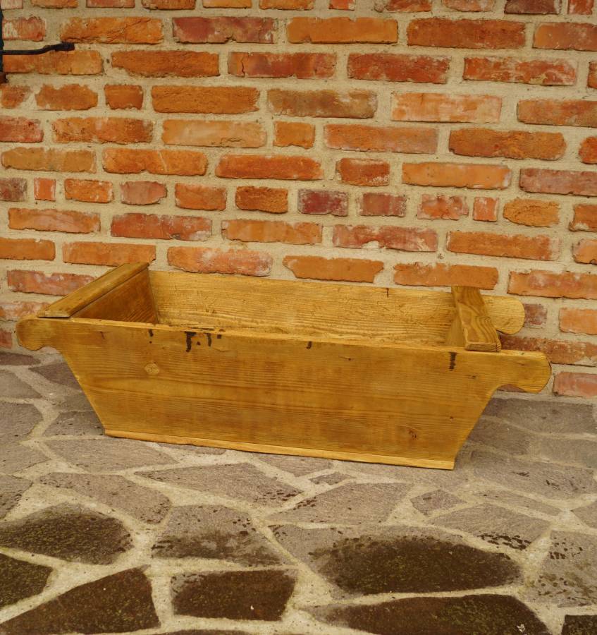 Dřevěné necky