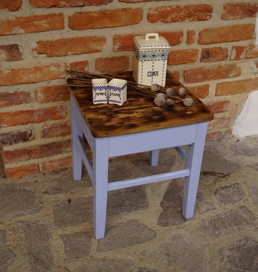 Modro šedé štokrdle po renovaci 09