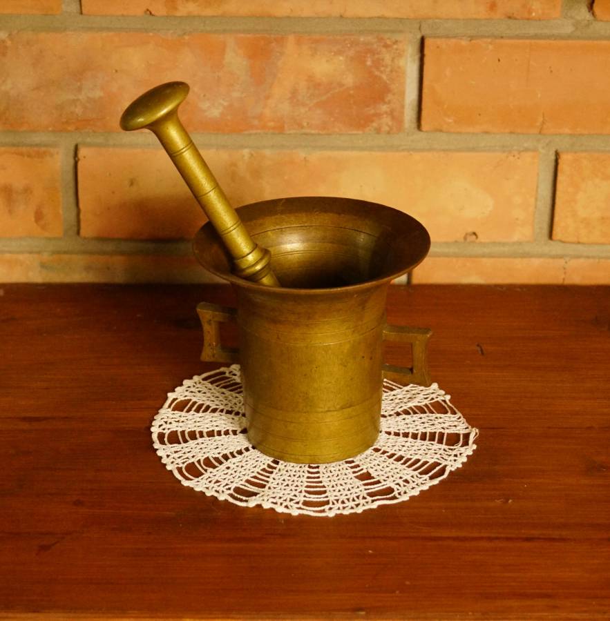 Mosazný velký hmoždíř
