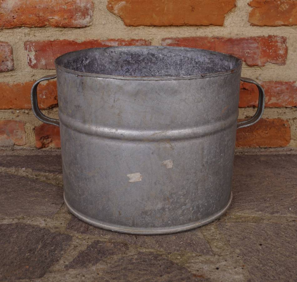 Pozinkovaný hrnec - ucháč  menší 