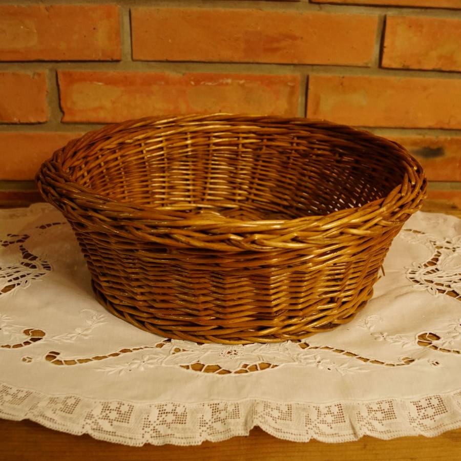 Proutěný košík