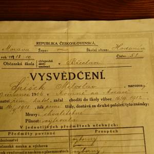 Starý dokument - Vysvědčení