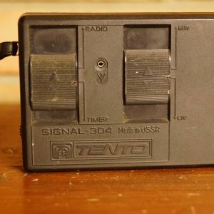 Retro rádio SIGNAL 304