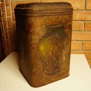 Veliká plechovka