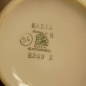 Porcelánová konvička
