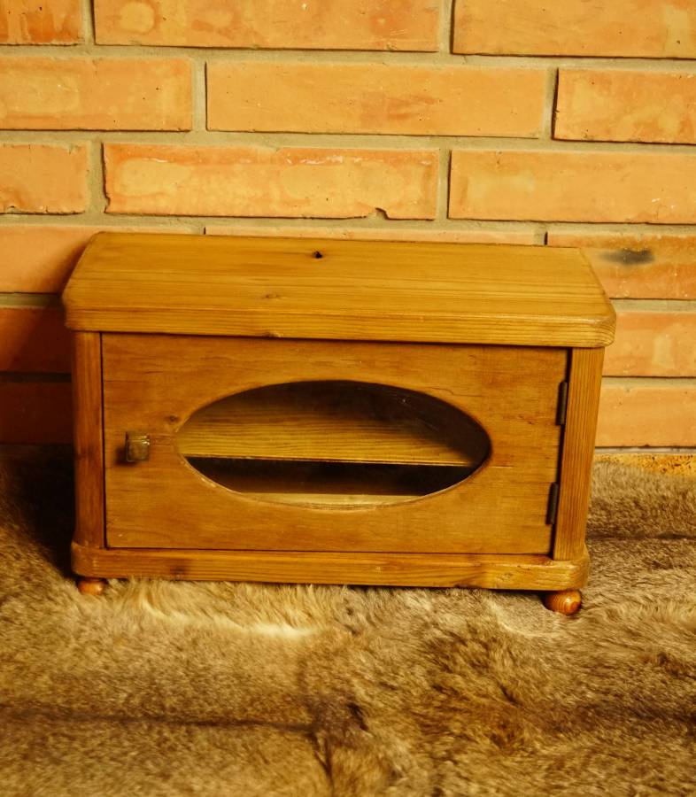 Malá skříňka do kuchyně