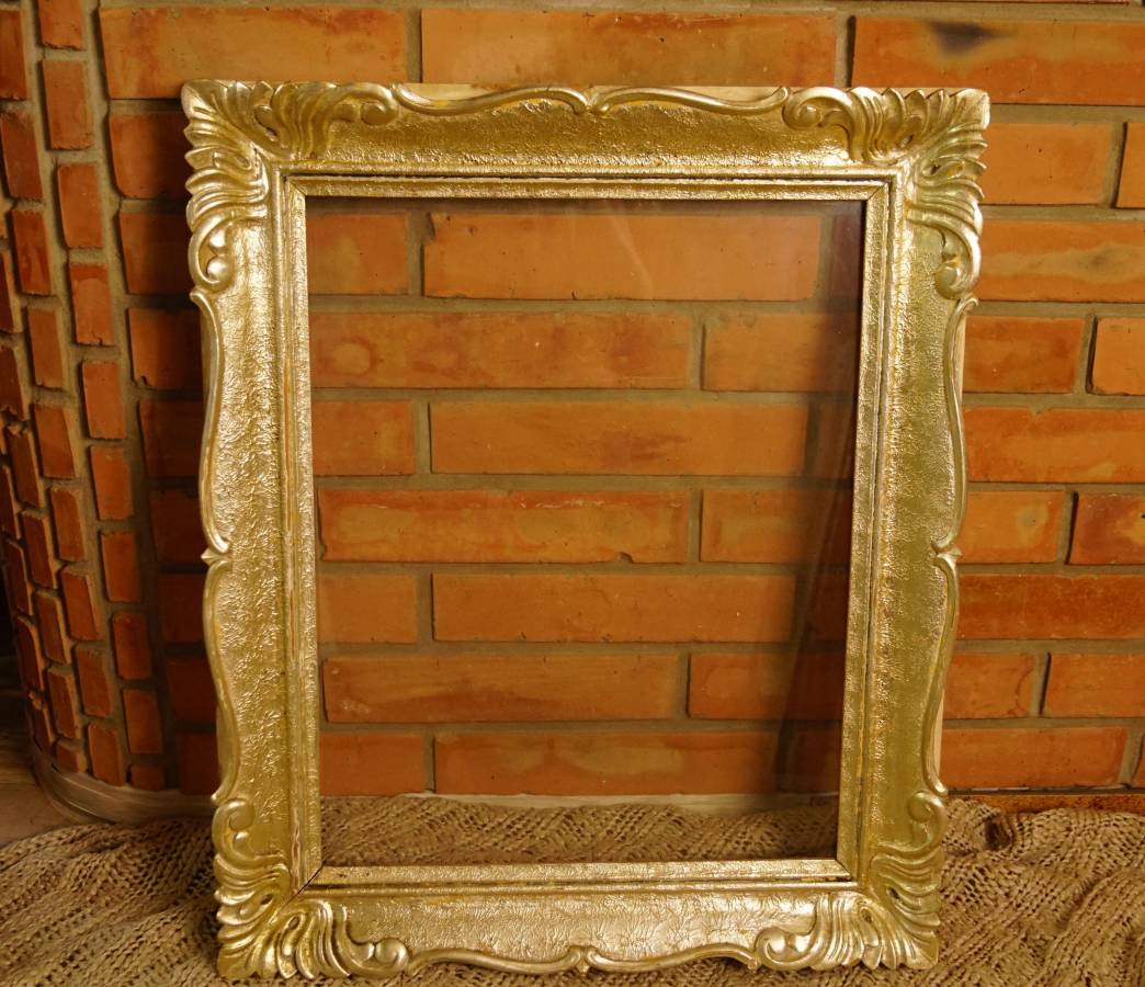 Starý stříbrný rám