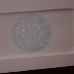 Porcelánová police do koupelny 3 ks