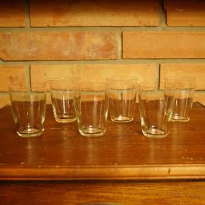 6 skleniček